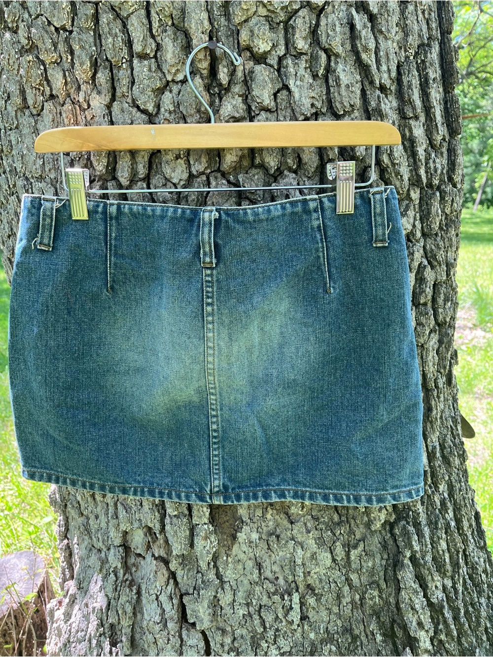⭐️American Eagle Front Pocket Jean Skirt in size 4 - Picture 4 of 4